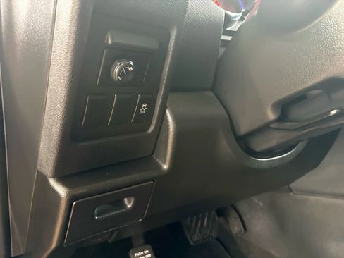 Used 2015 Nissan Rogue S w/ Convenience Package image 13