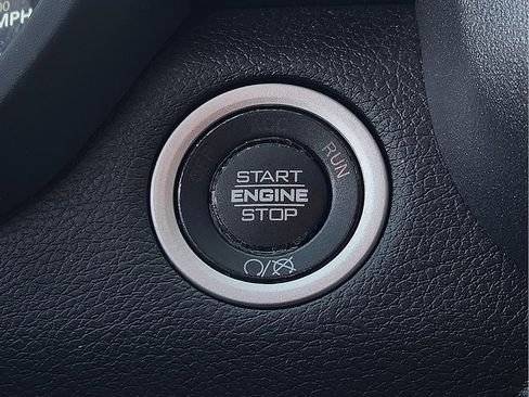 Used 2019 RAM 2500 Tradesman image 15