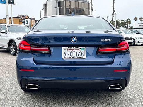 Used 2023 BMW 540i w/ Premium Package RWD image 6