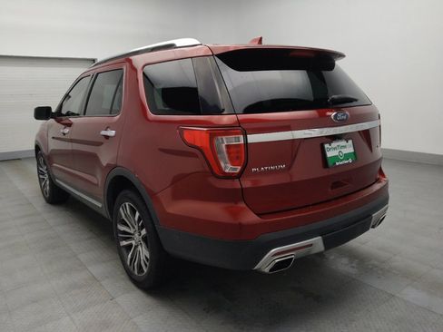 Used 2017 Ford Explorer Platinum image 5