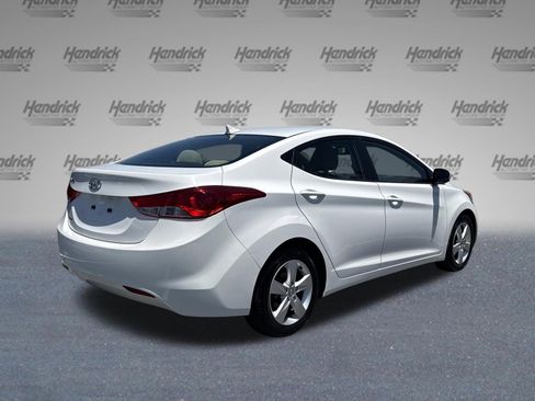 Used 2013 Hyundai Elantra GLS w/ Preferred Pkg FWD image 10