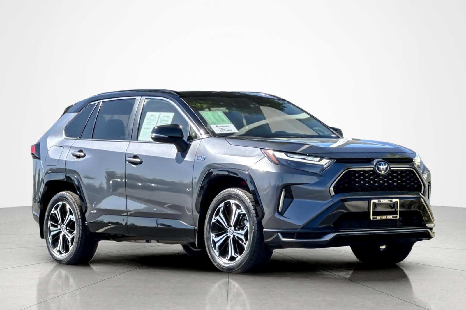 Certified 2024 Toyota RAV4 XSE w/ Weather Package AWD/4WD image 7