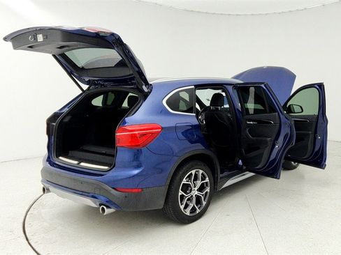 Used 2021 BMW X1 sDrive28i w/ Convenience Package image 12