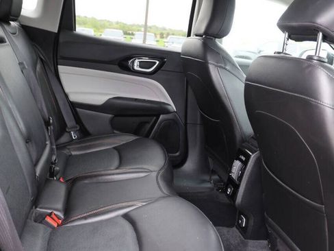 Used 2022 Jeep Compass Limited AWD/4WD image 16