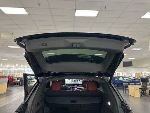 Used 2024 Lincoln Nautilus Black Label AWD/4WD image 20