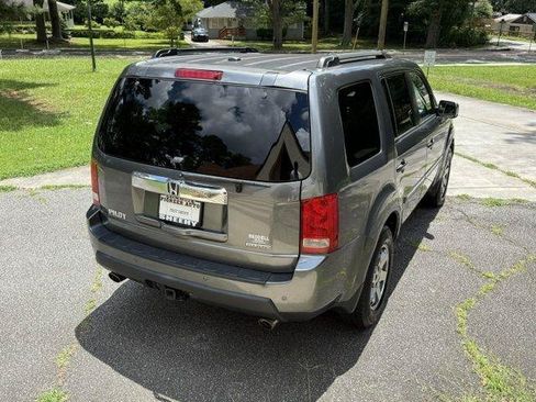 Used 2010 Honda Pilot Touring image 3