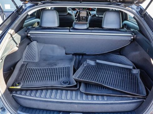 Used 2022 Toyota Prius Prime XLE FWD image 30