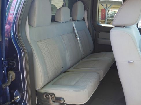 Used 2011 Ford F150 XLT w/ XLT Chrome Pkg AWD/4WD image 25