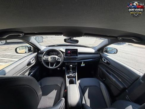 New 2026 Jeep Compass Latitude AWD/4WD image 12