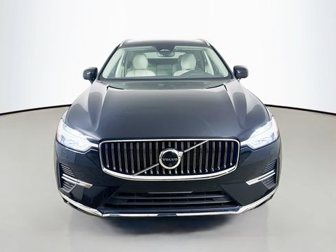 Used 2023 Volvo XC60 B5 Plus w/ Climate Package AWD/4WD image 2
