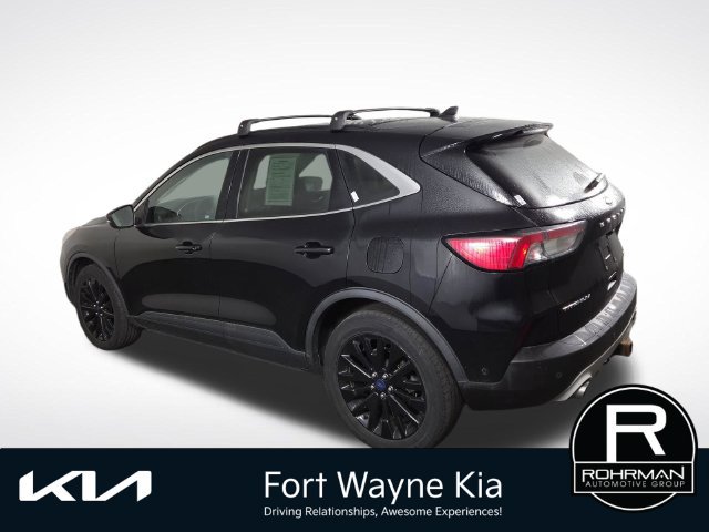 Used 2020 Ford Escape Titanium AWD/4WD image 10