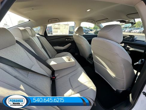 New 2026 Honda Accord LX image 39