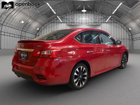 Used 2019 Nissan Sentra SR image 5