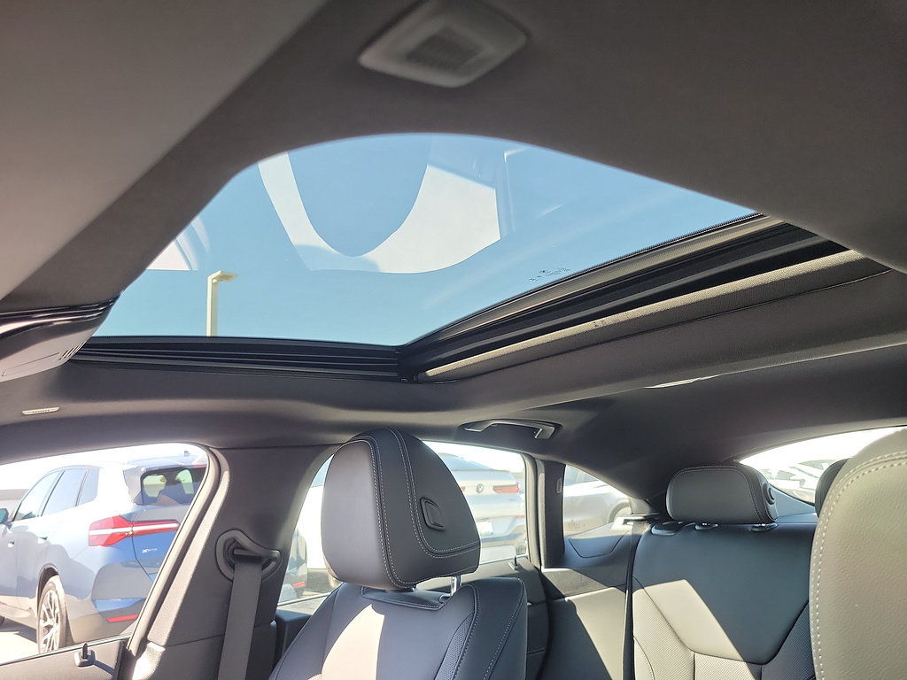 Used 2023 BMW i4 eDrive35 RWD image 36