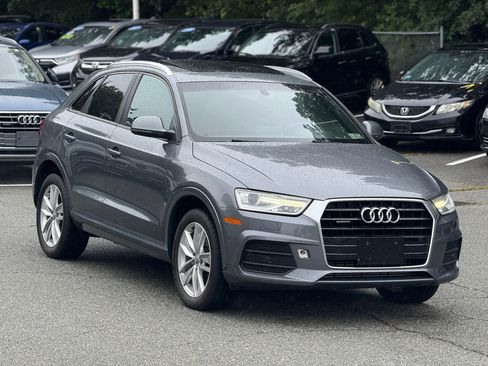 Used 2017 Audi Q3 2.0T Premium image 3