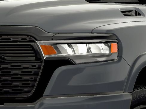 New 2026 RAM 1500 4x4 Crew Cab image 20