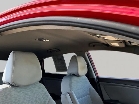 Used 2016 Hyundai Accent SE FWD image 13