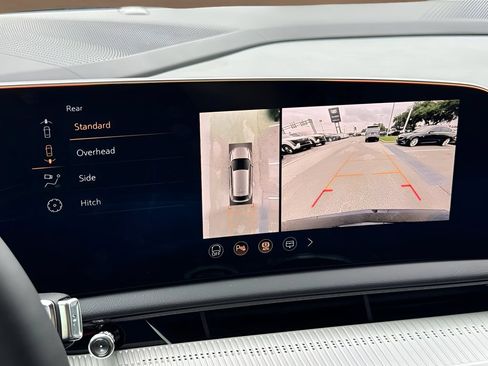 New 2027 Cadillac Optiq Luxury w/ LPO, Floor Liner Package AWD/4WD image 27