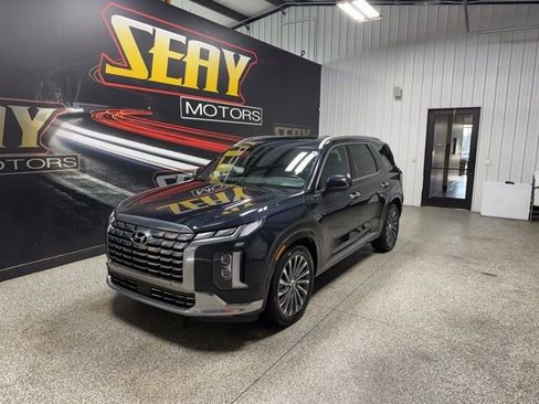 Used 2024 Hyundai Palisade Calligraphy AWD/4WD image 1