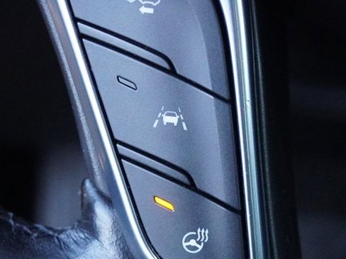 Used 2019 Cadillac XT5 Luxury image 49