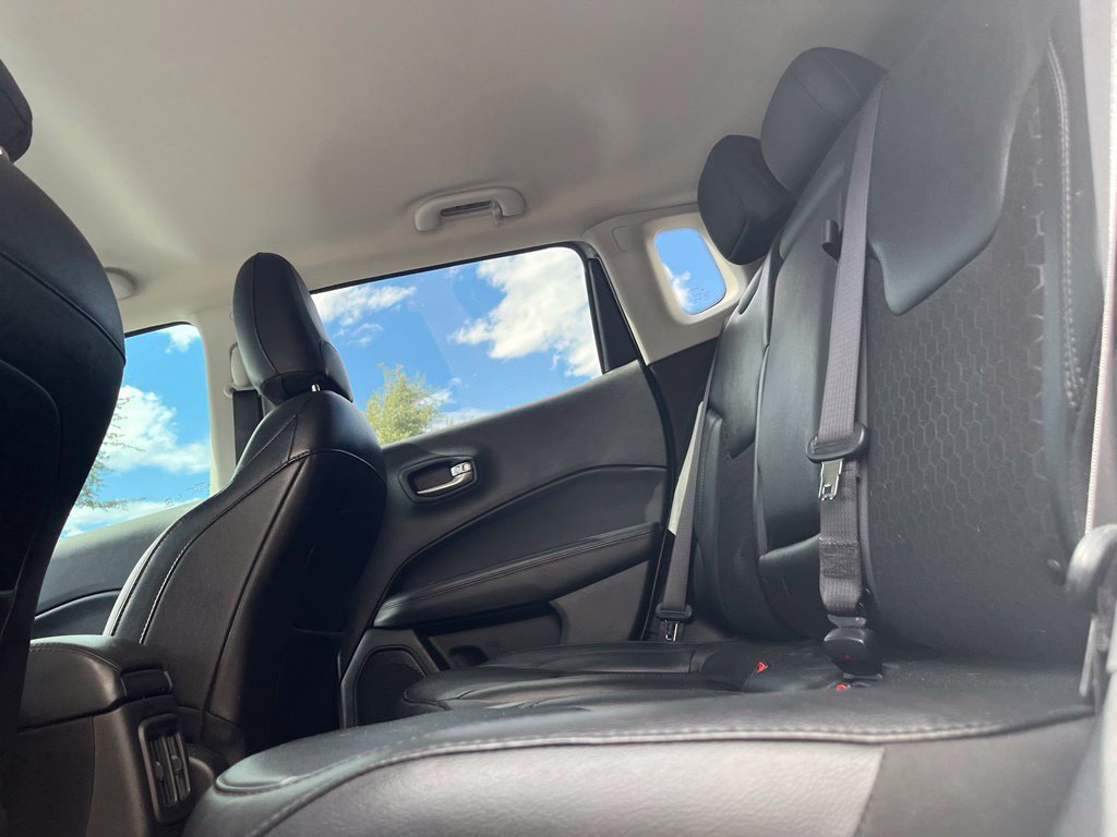 Used 2020 Jeep Compass Latitude AWD/4WD image 10