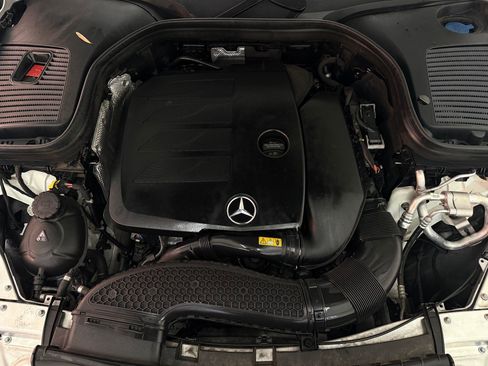 Certified 2022 Mercedes-Benz GLC 300 4MATIC Coupe image 32