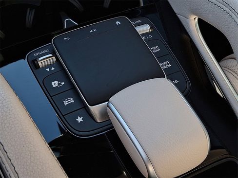 Used 2022 Mercedes-Benz GLE 350 4MATIC image 19