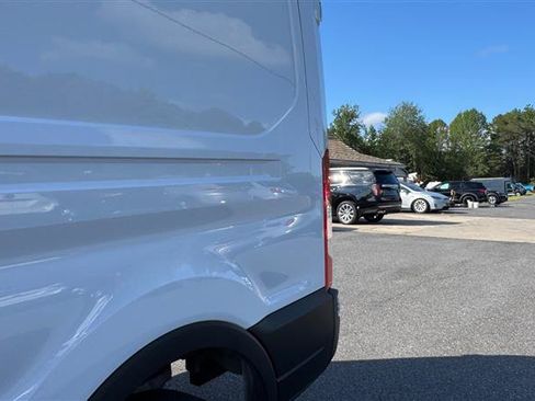 Used 2023 Ford E-Transit Medium Roof RWD image 13