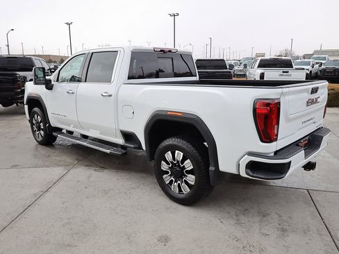 Used 2020 GMC Sierra 3500 Denali w/ Denali Ultimate Package image 4