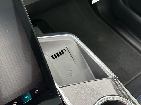 New 2026 Cadillac Escalade IQL Luxury image 31