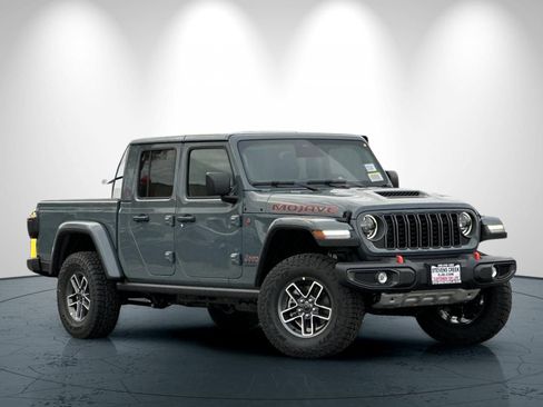 New 2026 Jeep Gladiator Mojave image 2