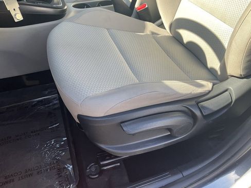 Used 2020 Kia Soul LX image 16