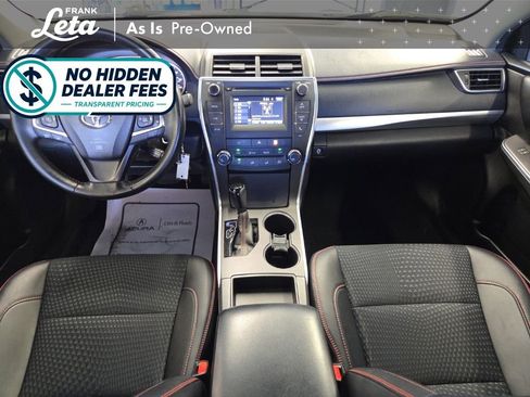 Used 2015 Toyota Camry SE FWD image 16