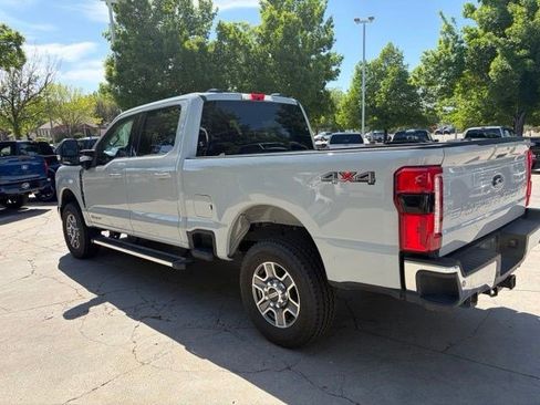 Used 2025 Ford F250 Lariat AWD/4WD image 4