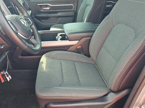 Used 2024 RAM 1500 Big Horn AWD/4WD image 7