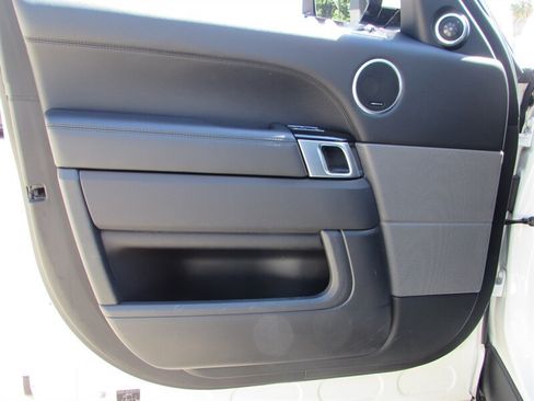 Used 2020 Land Rover Range Rover Sport HSE AWD/4WD image 23