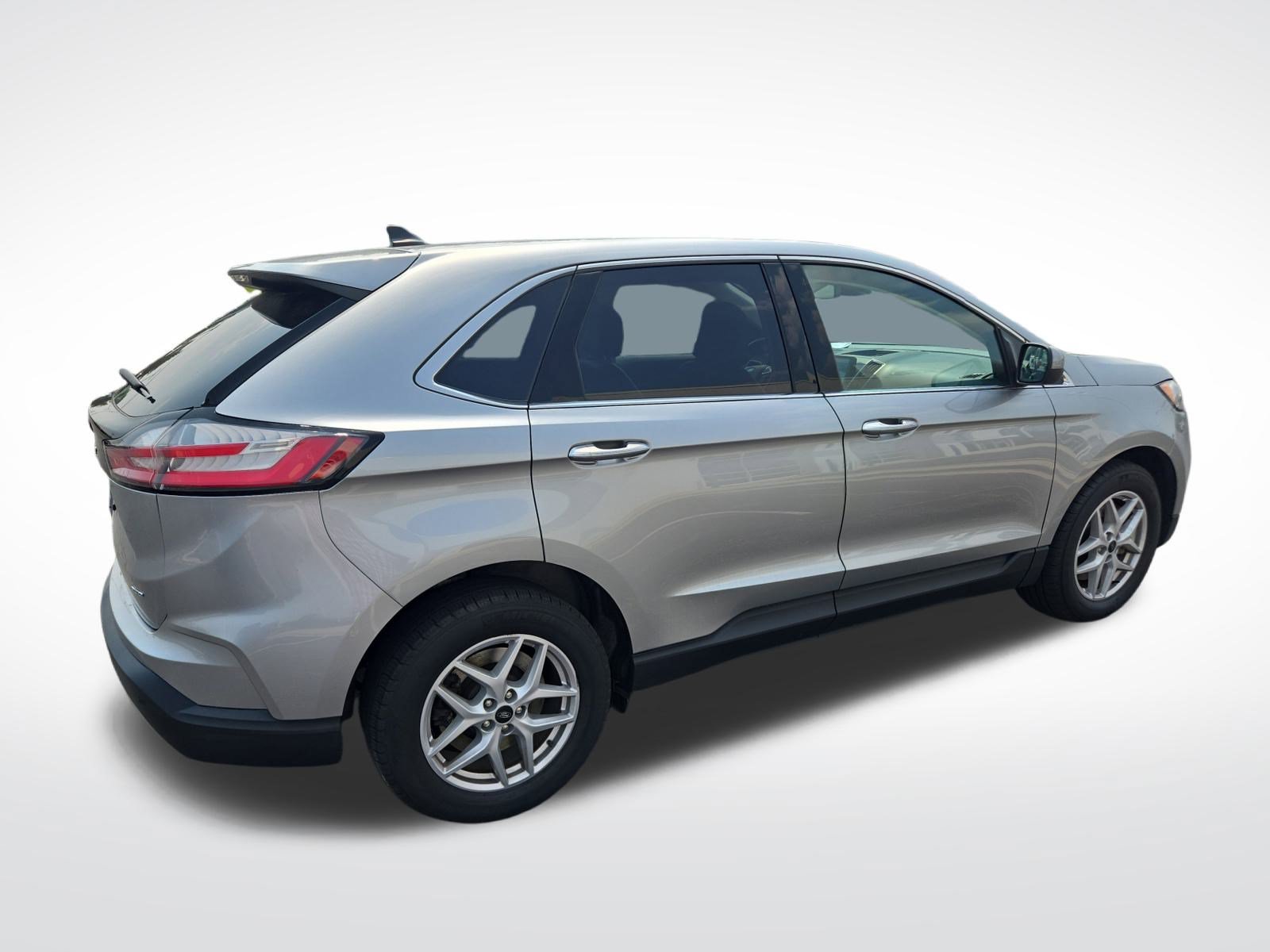 Used 2023 Ford Edge SEL AWD/4WD image 6
