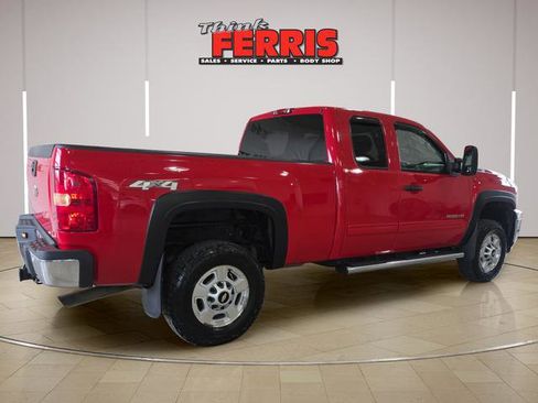 Used 2011 Chevrolet Silverado 2500 LT w/ Convenience Package AWD/4WD image 5