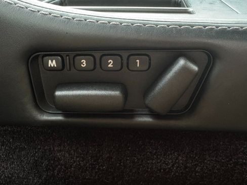 Used 2015 Aston Martin V8 Vantage GT RWD image 16