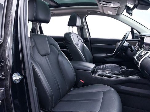 Used 2022 Kia Sorento S w/ Panoramic Sunroof Package image 35