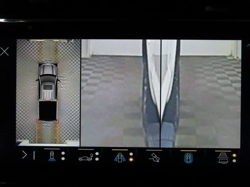 Used 2023 GMC Sierra 1500 AT4 w/ Technology Package image 20