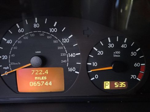 Used 2000 Mercedes-Benz CLK 320 Cabriolet image 16