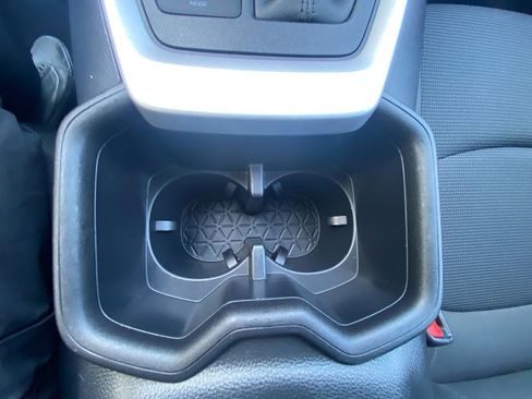 Used 2025 Toyota RAV4 LE AWD/4WD image 18