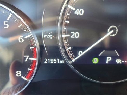Used 2024 MAZDA MAZDA3 s image 31