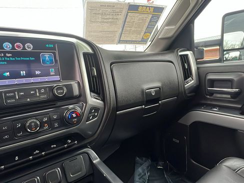 Used 2015 Chevrolet Silverado 1500 LTZ Z71 w/ Custom Sport Edition image 13