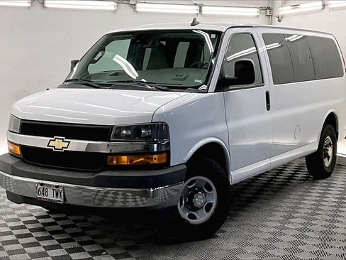 Used 2020 Chevrolet Express 2500 LT w/ LT Preferred Equipment Group image 1