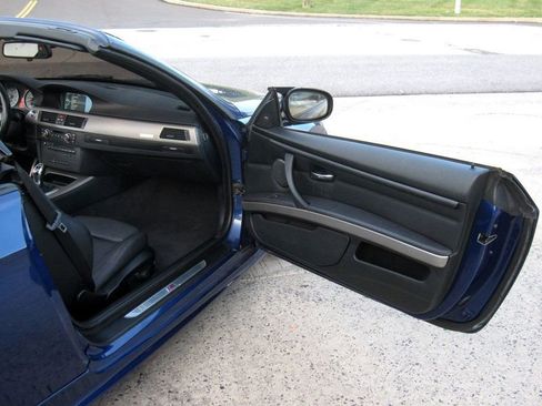 Used 2012 BMW 335is Convertible image 23