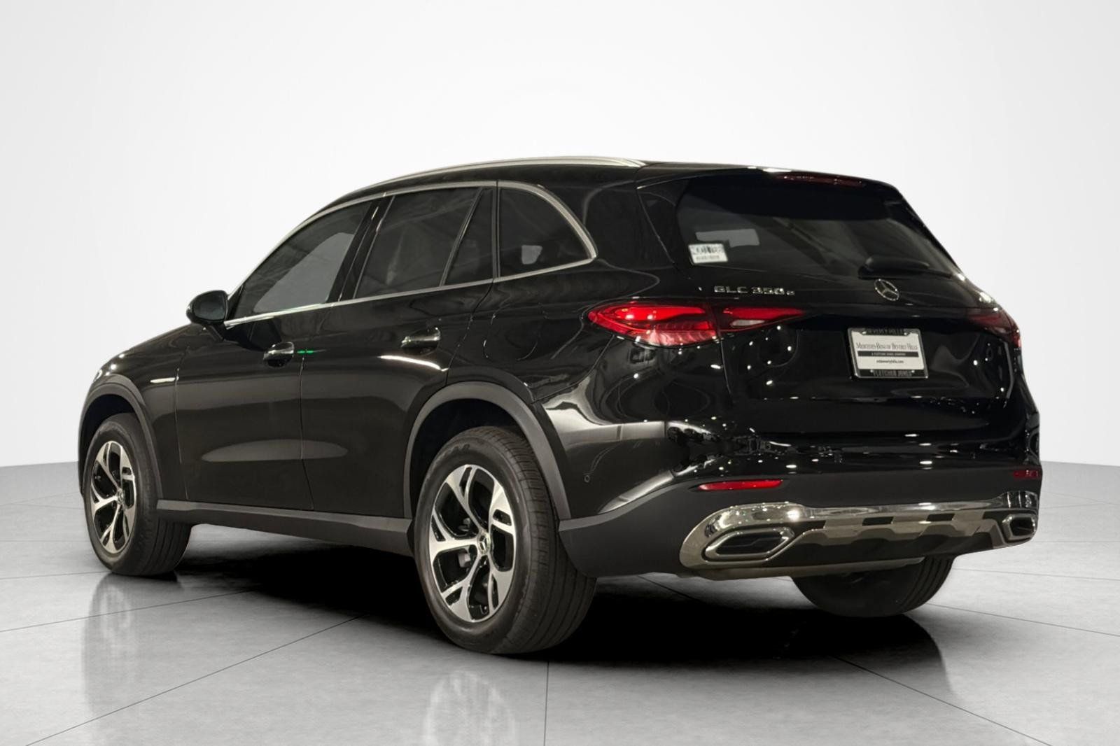 New 2026 Mercedes-Benz GLC 350e 4MATIC image 3