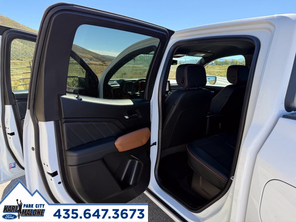 Used 2026 GMC Canyon AT4 AWD/4WD image 25