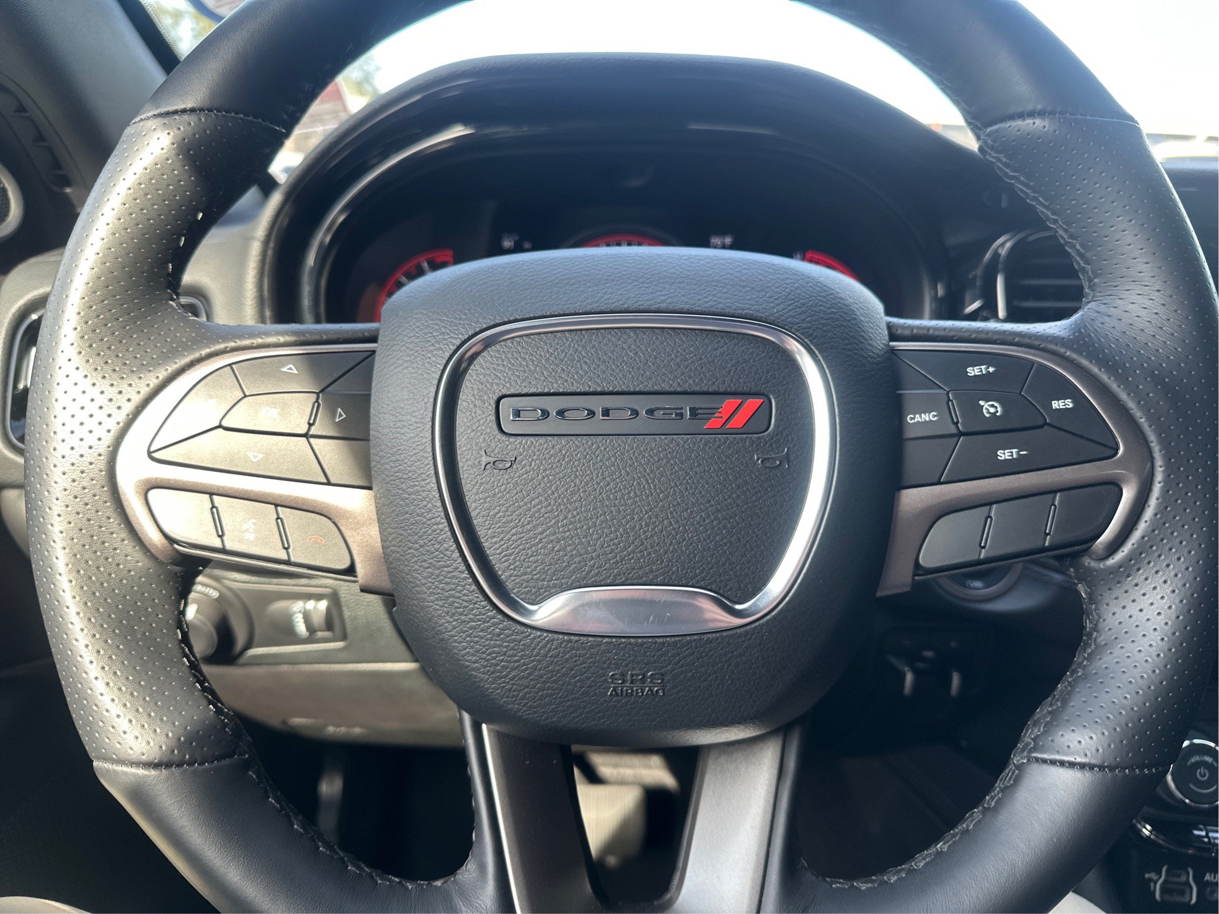 Used 2024 Dodge Durango SXT w/ SXT Blacktop Group AWD/4WD image 18